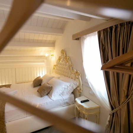 Ca' Vittoria Boutique House Apartsuite 키오자 외부 사진