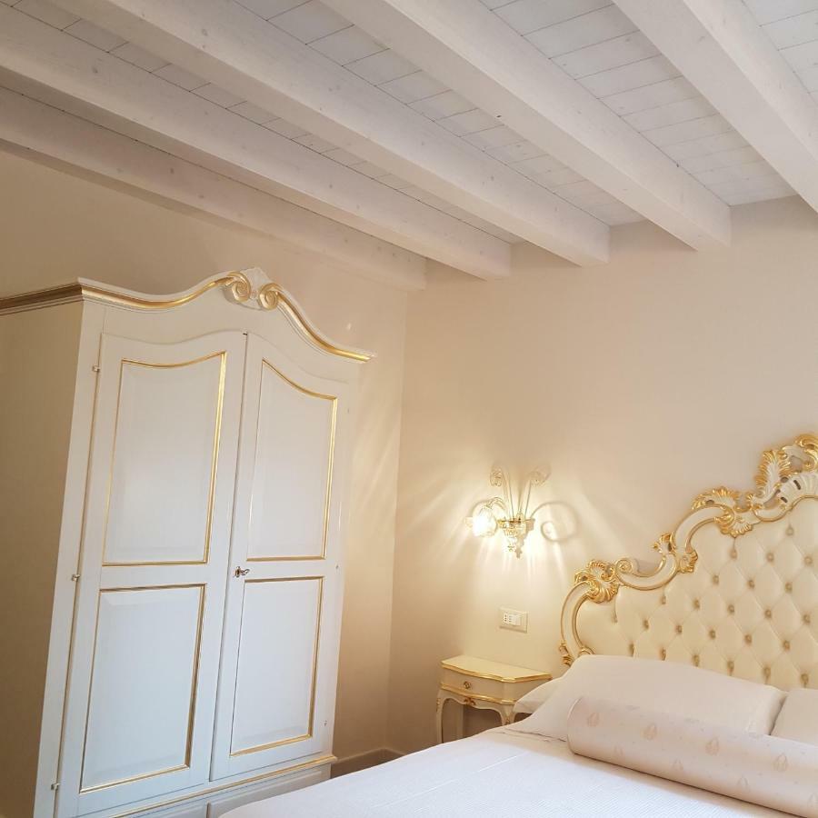 Ca' Vittoria Boutique House Apartsuite 키오자 외부 사진