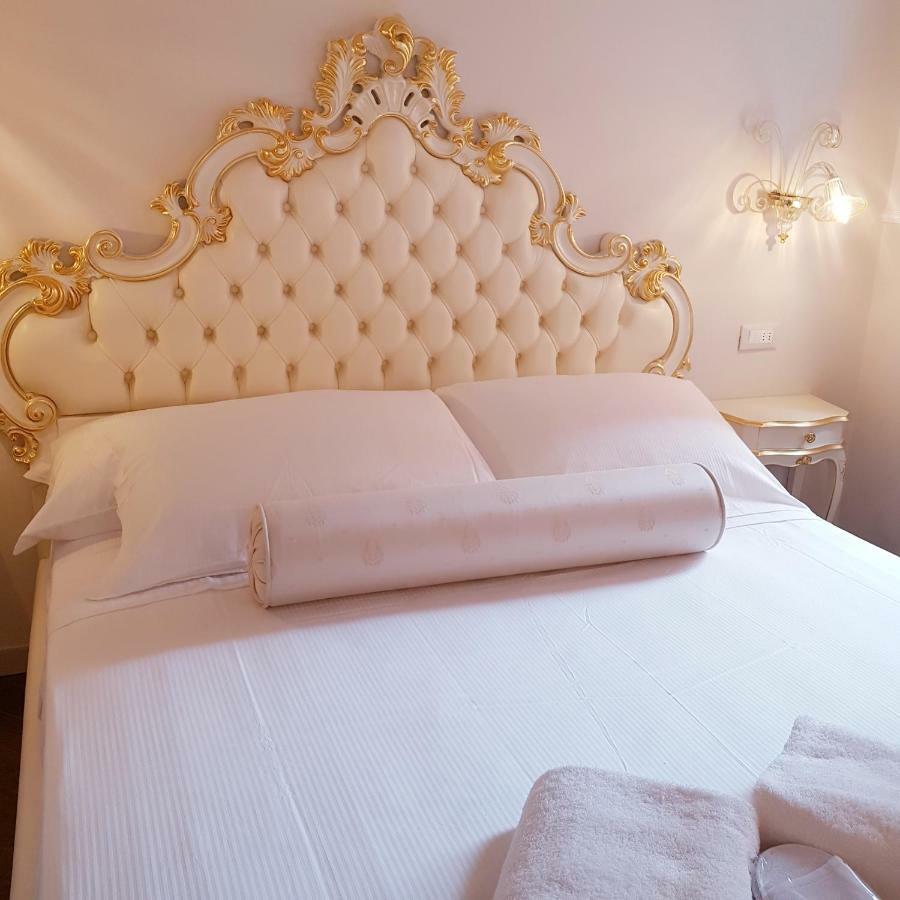 Ca' Vittoria Boutique House Apartsuite 키오자 외부 사진