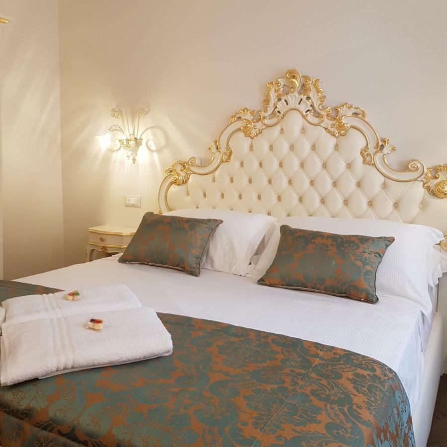 Ca' Vittoria Boutique House Apartsuite 키오자 외부 사진