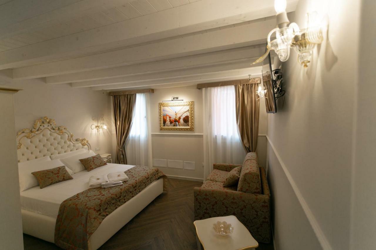Ca' Vittoria Boutique House Apartsuite 키오자 외부 사진