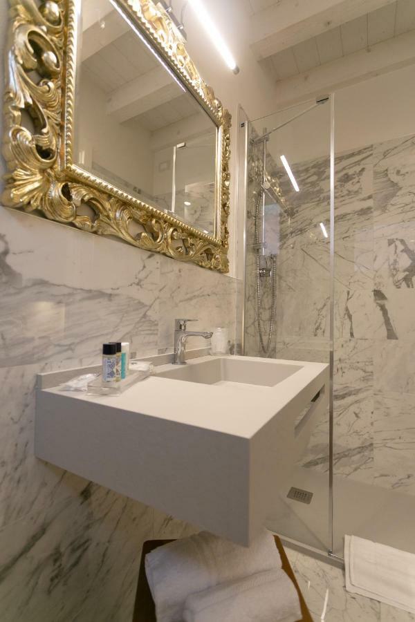 Ca' Vittoria Boutique House Apartsuite 키오자 외부 사진