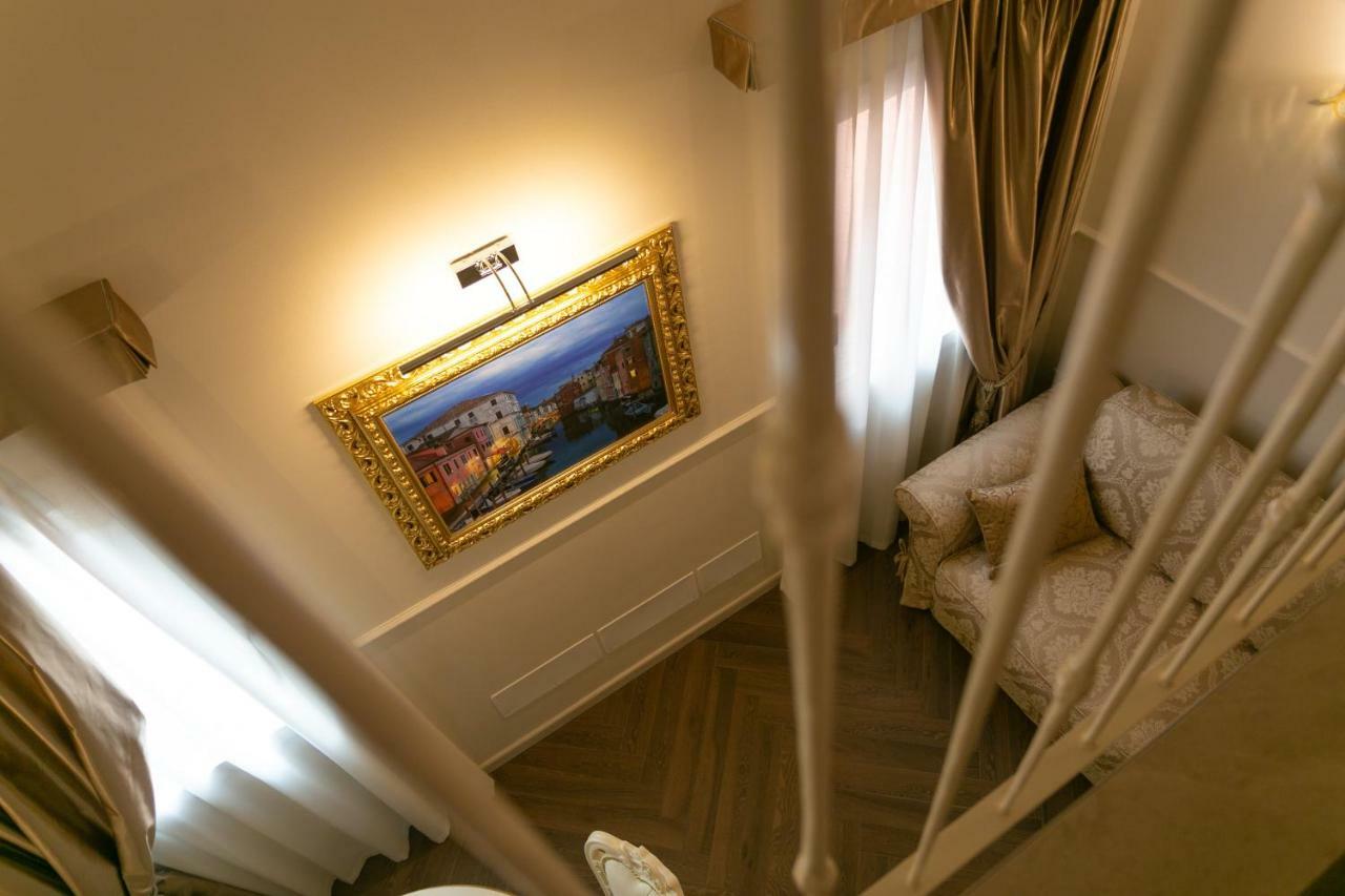 Ca' Vittoria Boutique House Apartsuite 키오자 외부 사진