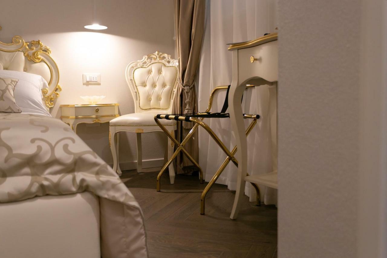 Ca' Vittoria Boutique House Apartsuite 키오자 외부 사진