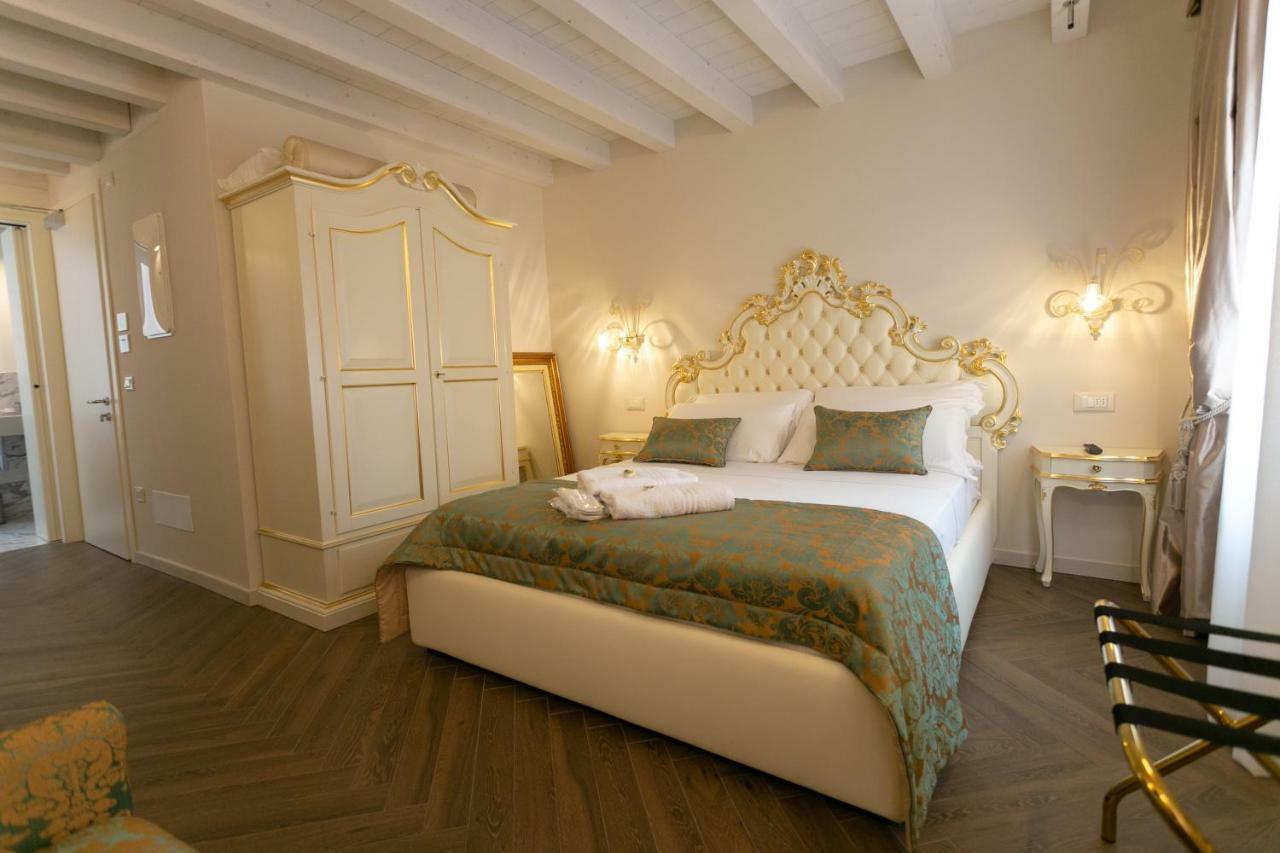 Ca' Vittoria Boutique House Apartsuite 키오자 외부 사진