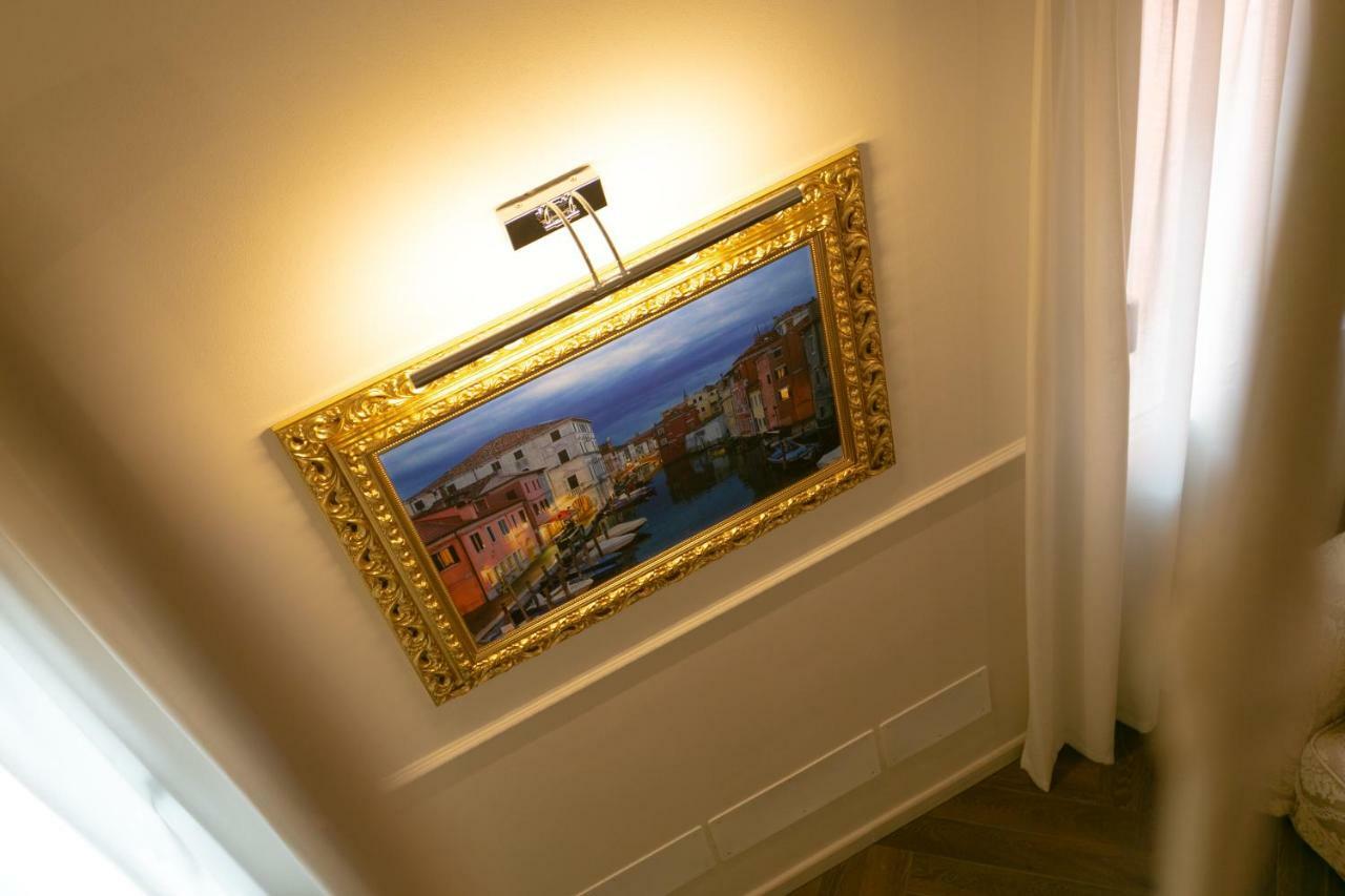 Ca' Vittoria Boutique House Apartsuite 키오자 외부 사진